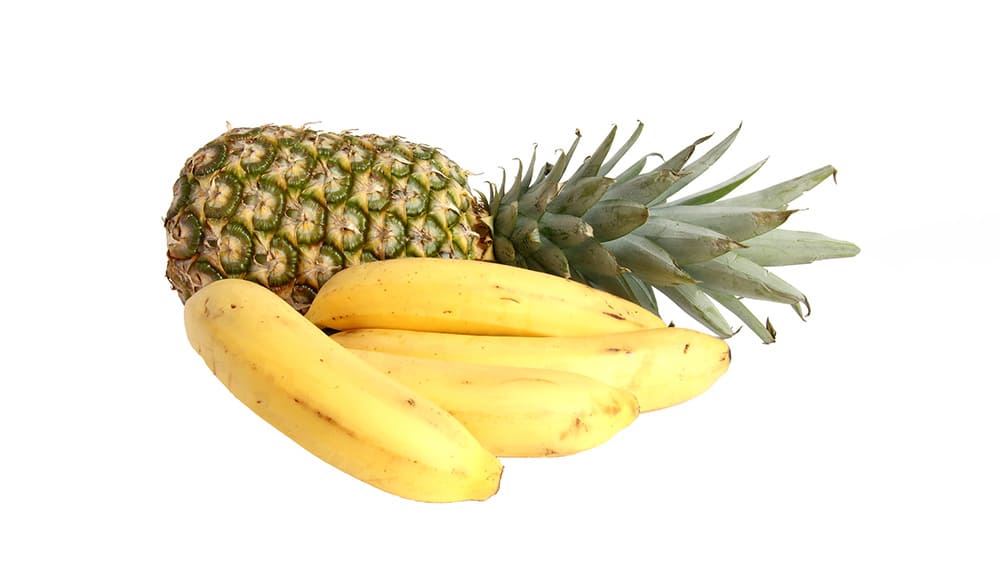 バナナとパイナップルの写真