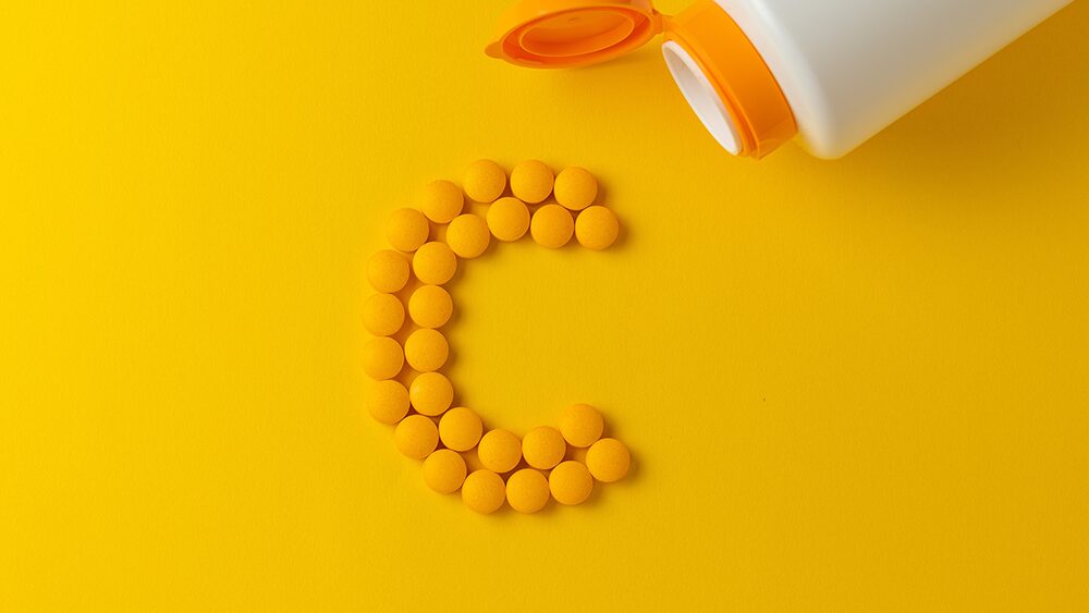 打錠をCの形に並べている写真